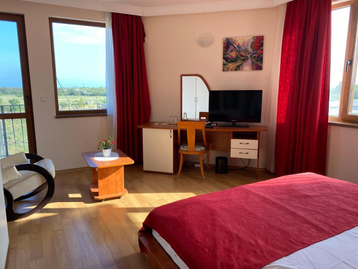 Guest House Golden Flake Bŭlgarevo Eksteriør billede