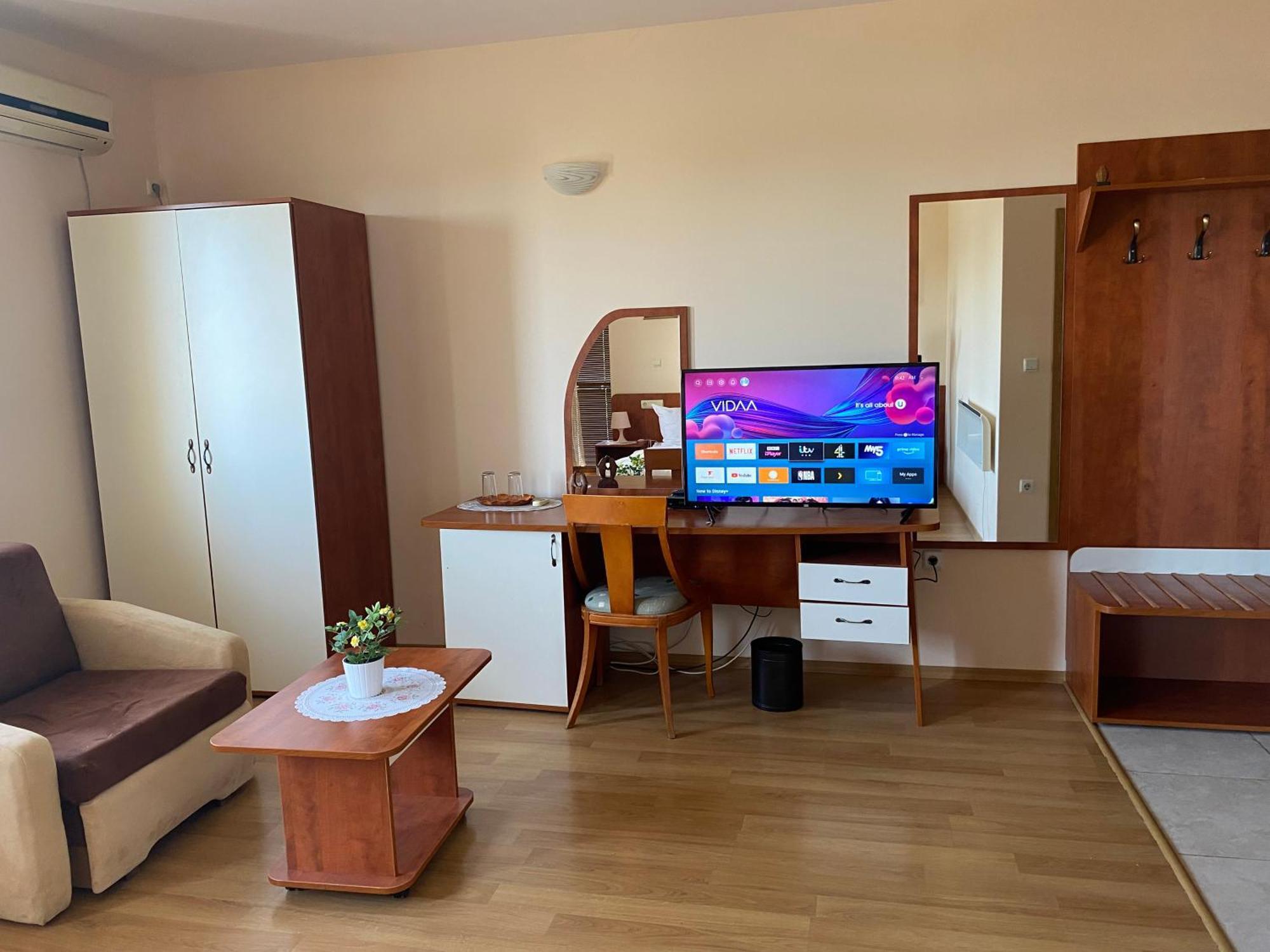Guest House Golden Flake Bŭlgarevo Eksteriør billede